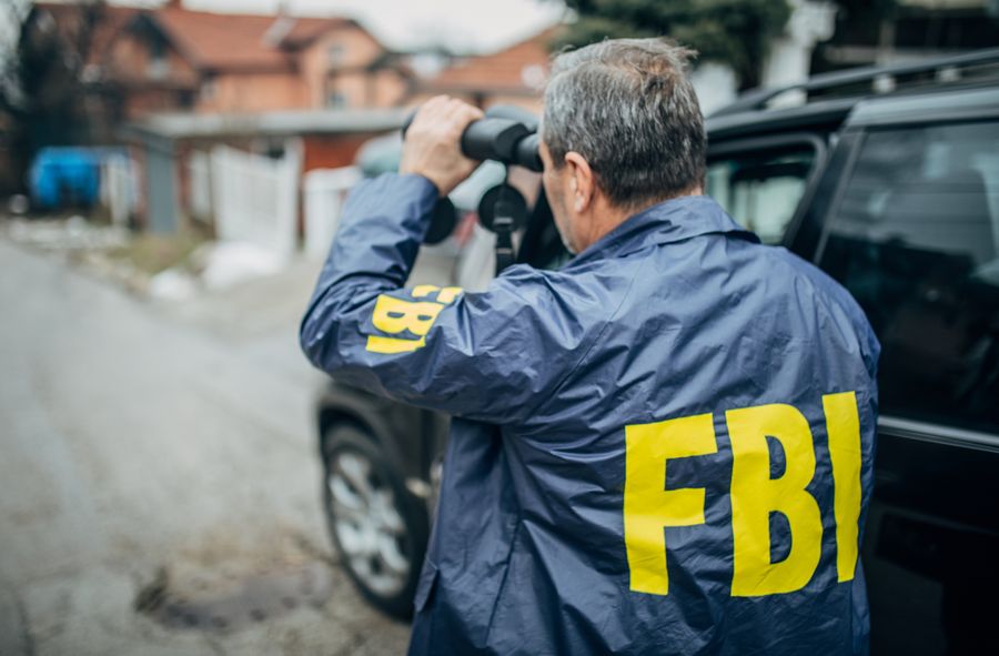 Czy agenci FBI zgubili setki tysięcy dolarów?