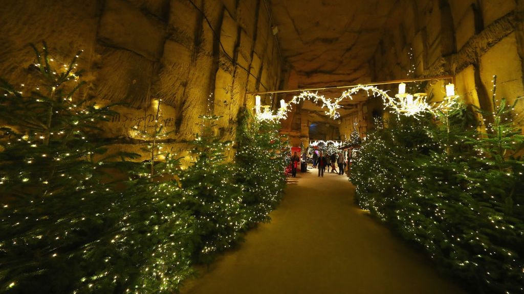 Udekorowane podziemia wyglądają magicznie 