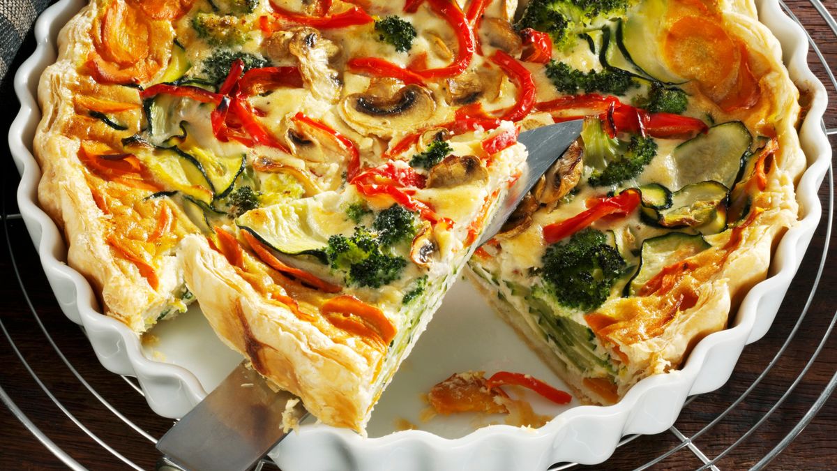 Tarta z sałatki jarzynowej