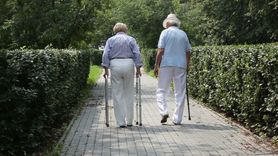 Ćwiczenia na demencję. Pozwolą opóźnić chorobę (WIDEO)