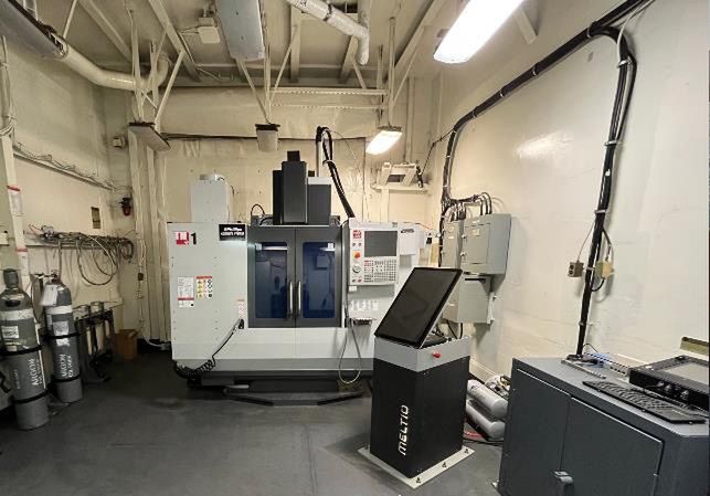 Instalacja głowicy drukującej w urządzeniu Xerox ElemX na USS Essex