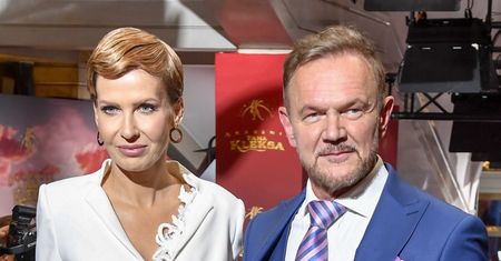 Porozumiewają się mailami. Zdradził przykre kulisy związku