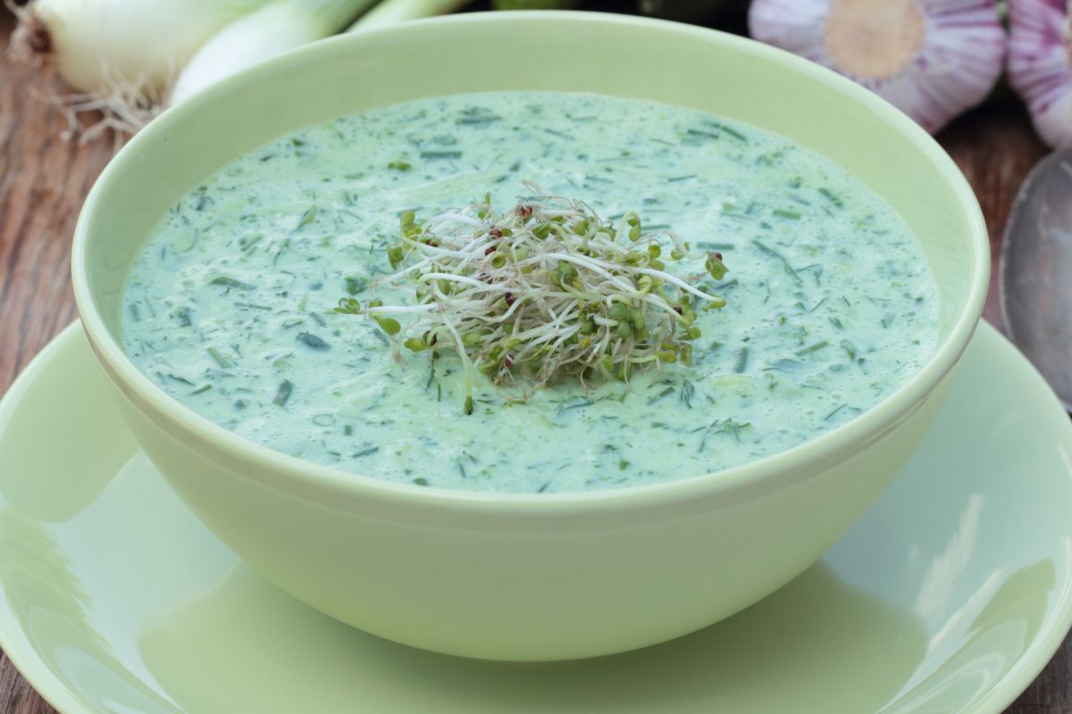 Cucumber cold soup