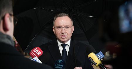 Duda konsultował się z Tuskiem. W tle ważna decyzja ws. wojny w Ukrainie