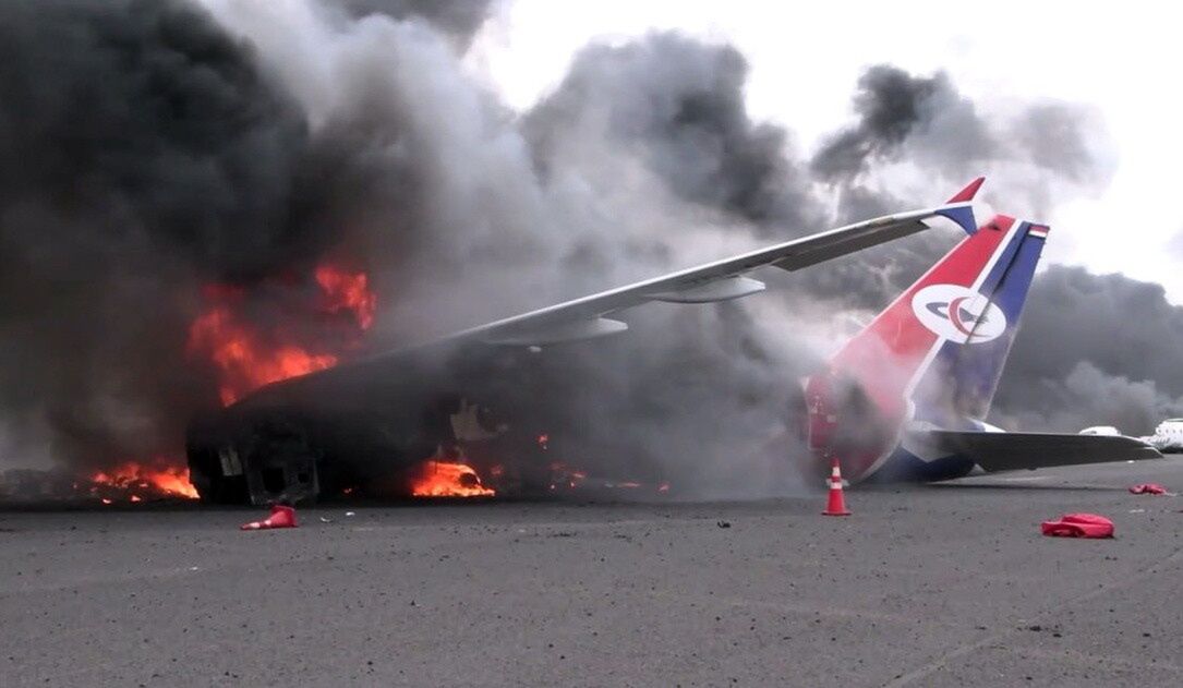 Israelische Vergeltung: Luftangriffe legen Flughafen Sanaa lahm