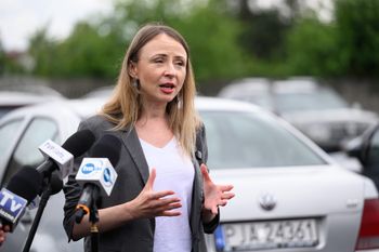 Krótszy czas pracy. Zapytali o zdanie Polaków