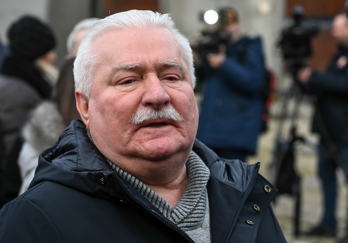 Odmrażanie gospodarki. Prezydent Lech Wałęsa chwali się wizytą fryzjera