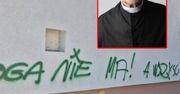 Ksiądz zobaczył wulgarny napis. Szybko zareagował