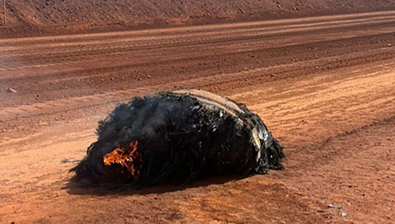 Fragment chińskiej rakiety spadł w Australii. Płonął, gdy go znaleźli