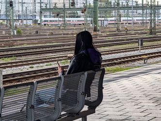 Tajemniczy gigawyciek danych? Miliardy haseł na sprzedaż. Eksperci uspokajają