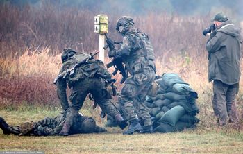Polacy popierają większe wydatki na obronność