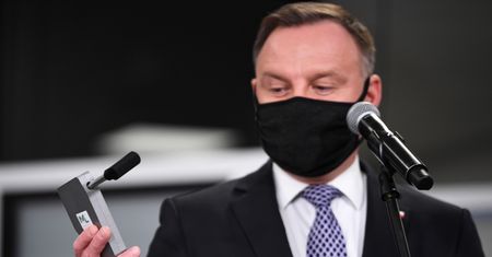 Polskie urządzenie do wykrywania koronawirusa. Notowania producenta mocno w górę
