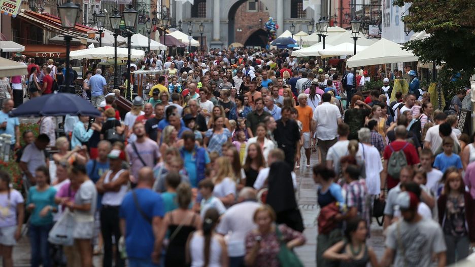 Skurczenie się produkcji i zaległości miało również wpływ na rynek pracy. Sierpień przyniósł kolejne zwolnienia pracowników, co wpisuje się w ogólną tendencję redukcji etatów., fot. ilustracyjne K. Misztal/Polska Press