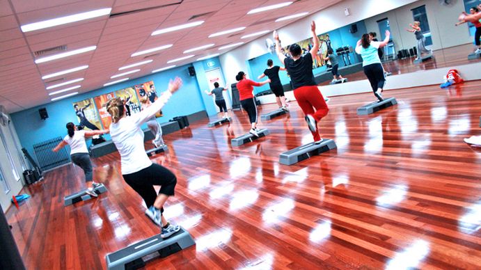 Ćwiczenia na stepie