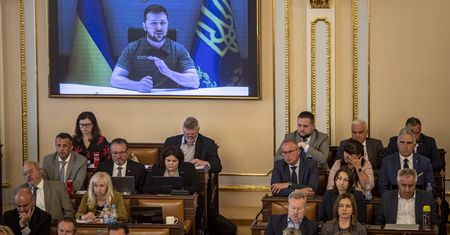 Zełenski o ambicjach terytorialnych Rosji. "Rozciągają się od Warszawy po Sofię"