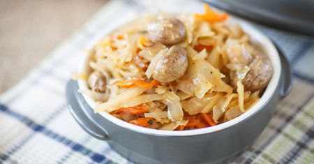 Kapusta wigilijna z grzybami - przepis. Smak tradycji w kilku prostych krokach
