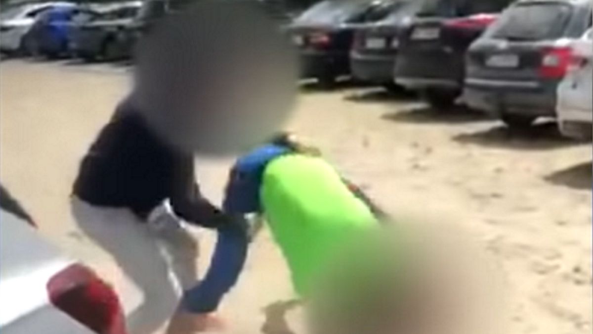 bójka na parkingu w Zakopanem