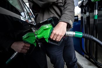 Maksymalne ceny paliw. Tak stacje zareagowały na rządowe zmiany