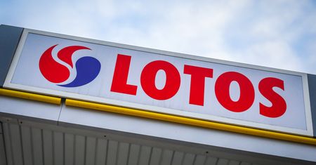 Te osoby zatankują taniej. Odpowiedź Lotosu na akcję Orlenu