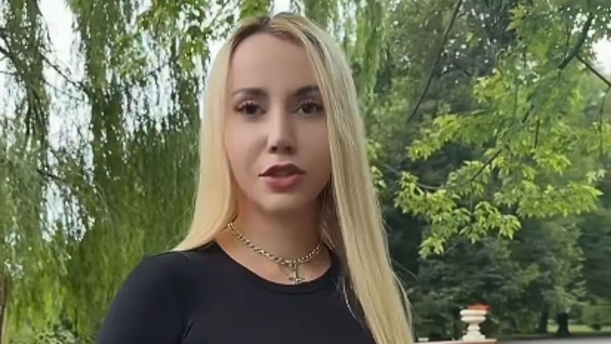 Marianna schreiber psioczy na pamiątki nad morzem 