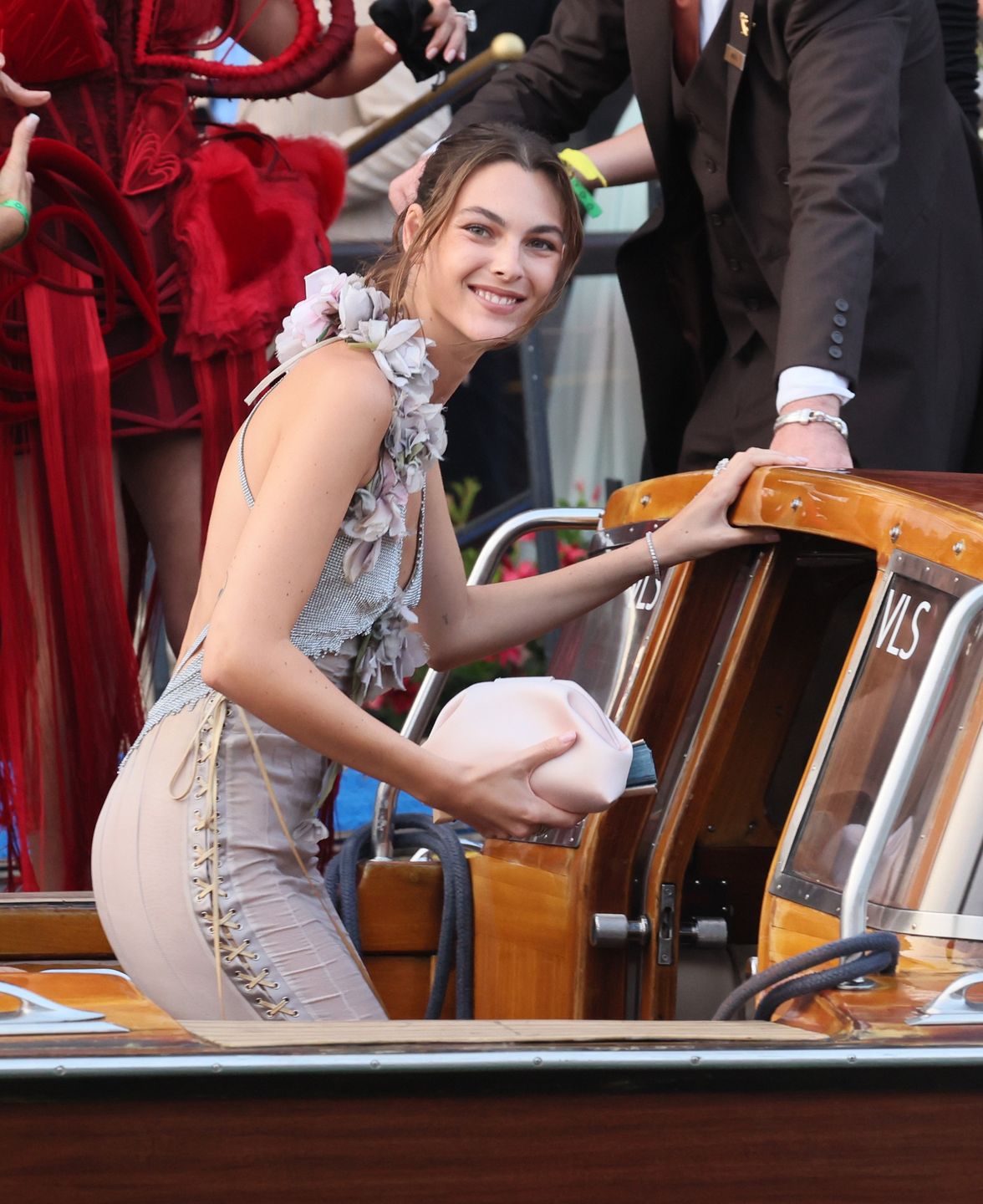 Vittoria Ceretti na przyjęciu przedślubnym Bezosa i Sanchez