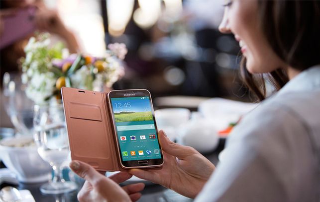 Do Galaxy S5 Samsung dokłada gratisy warte ponad 2000 zł