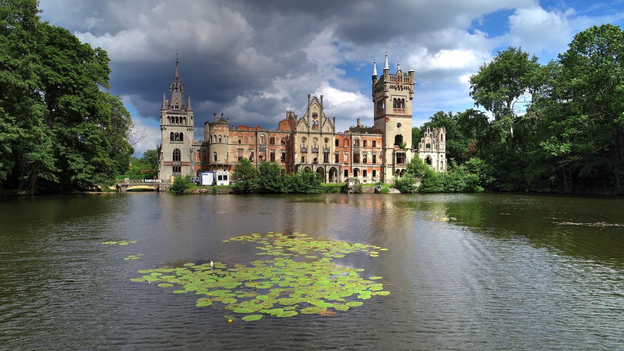 Pałac w Kopicach robi wrażenie