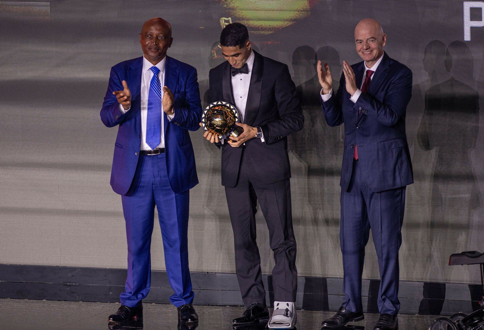 Zdjęcie Hakimiego na scenie