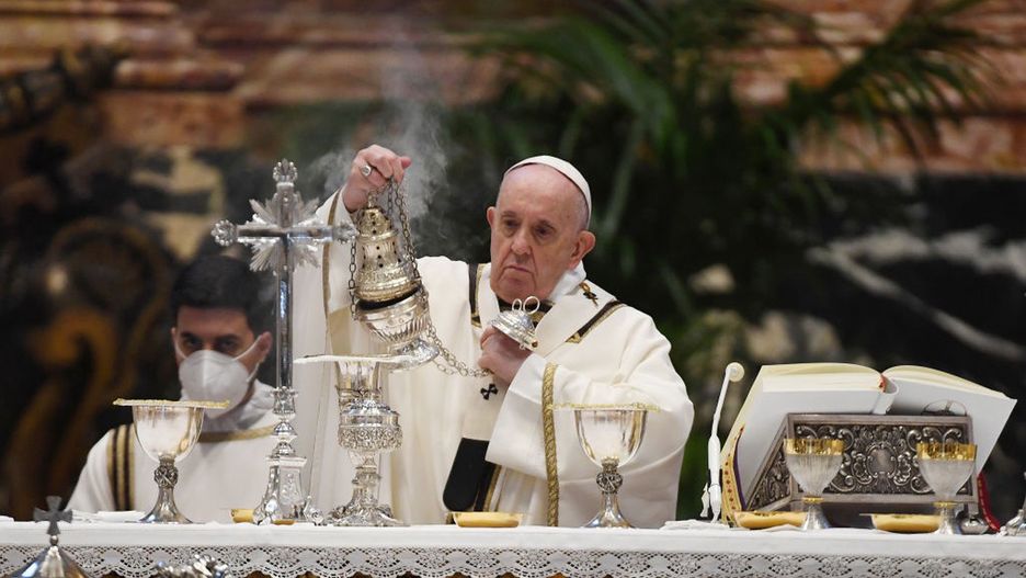 Wielki Czwartek. Media: Papież Franciszek odprawił mszę w domu ukaranego kard. Becciu (zdjęcie ilustracyjne)