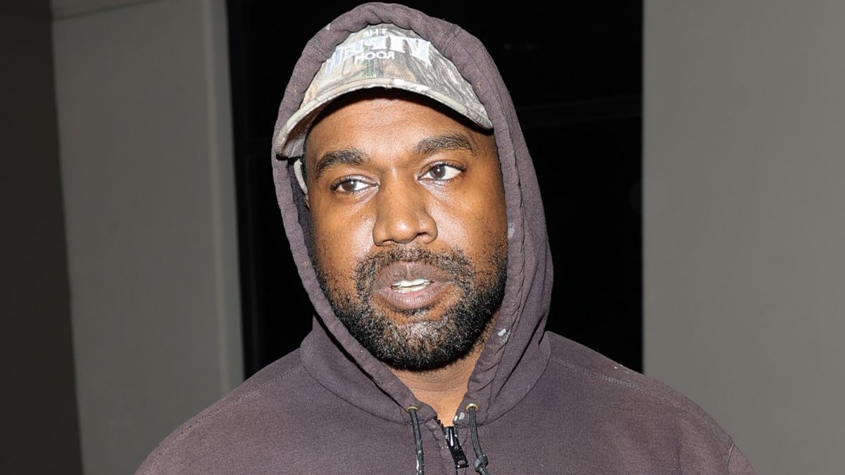 Kanye West przeprasza za kontrowersyjne działania