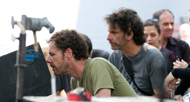 "The Ballad Of Buster Scruggs" - serial braci Coenów. Zagrają James Franco i Zoe Kazan