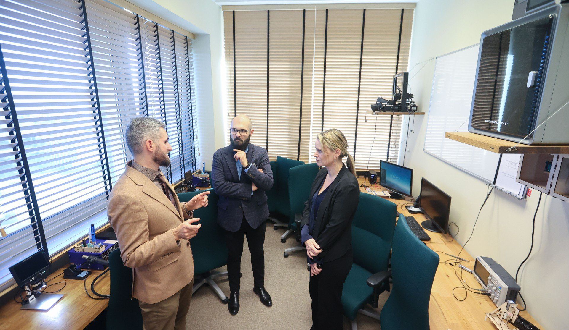 Laboratorium zostało otwarte w budynku Wydziału Budowy Maszyn i Lotnictwa.