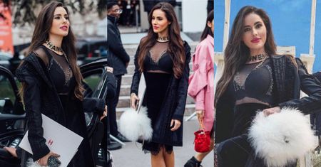 "Modna" Celia Jaunat wdzięczy się do fotografów na paryskim tygodniu mody (FOTO)