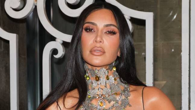 Kim Kardashian wows fans with stunning bikini photoshoot