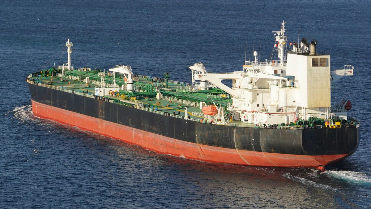 Kolejne wybuchy na statku z tzw. rosyjskiej floty cieni