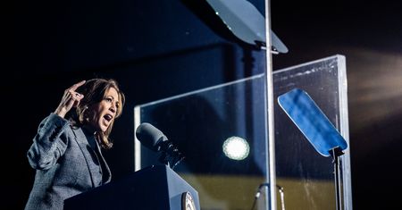 Może przegrać z Trumpem. Potężny spadek poparcia na końcówce kampanii