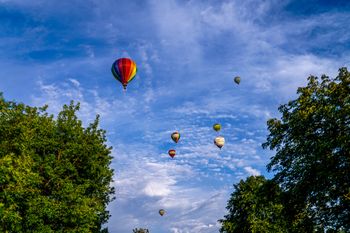 Fiesta Balonowa w Starachowicach. Niebo wypełni się kolorowymi balonami