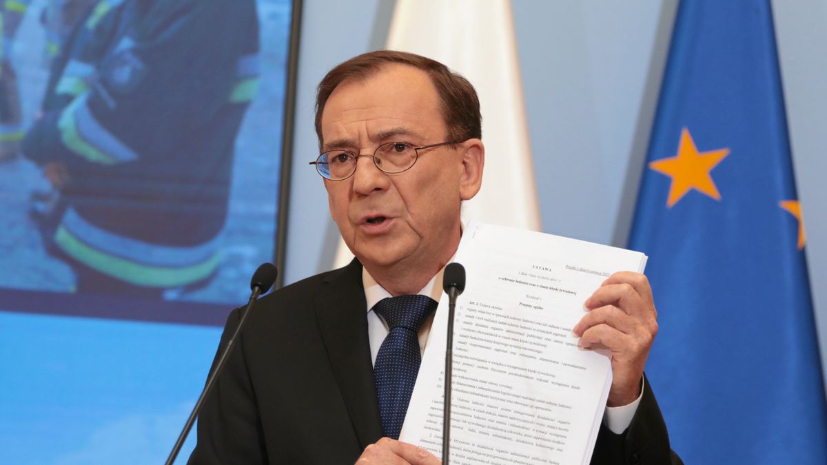 Mariusz Kamiński, minister spraw wewnętrznych i administracji