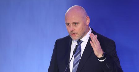 Francja otwiera nuklearny parasol. Łotwa rozpoczyna rozmowy