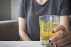 Witamina "na odporność". Czy w nadmiarze witamina C może szkodzić?