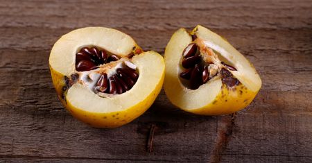 Sposób na twardą pigwę. Ekspresowo zmięknie i przyśpieszy robienie przetworów
