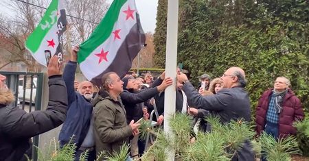 Reżim Asada upadł też dla Syryjczyków w Polsce. Tak wyglądało przejęcie ambasady