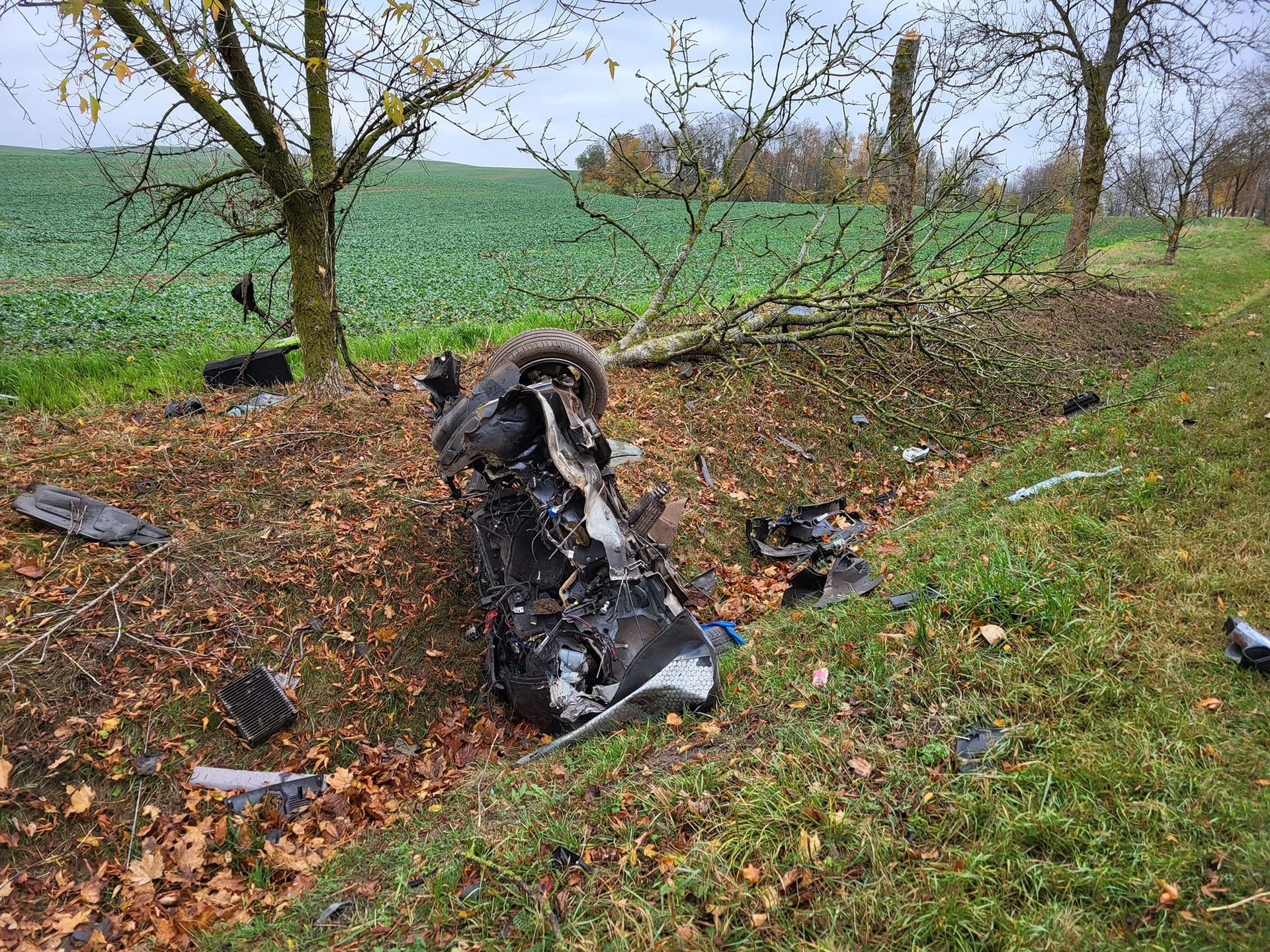Wypadek na dk 63 pod Miłkami 