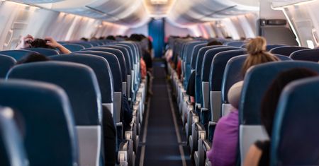 To najbardziej burzliwe trasy na świecie. Turbulencje wbijają w fotel