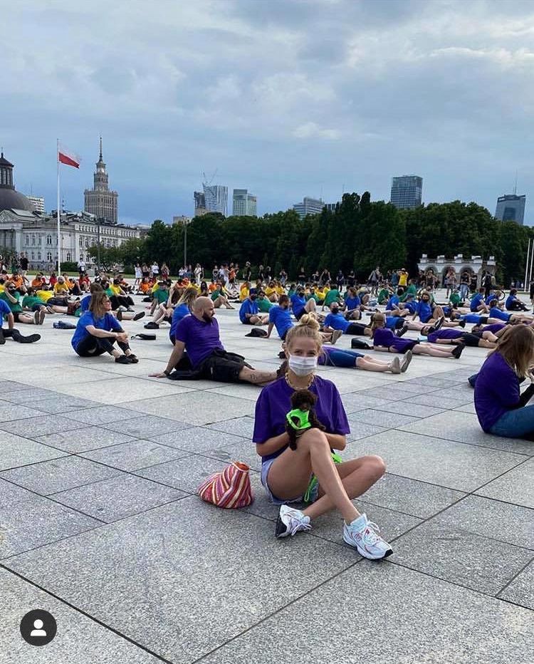 Gwiazdy i aktywiści protestują przeciw dyskryminacji społeczności LGBT