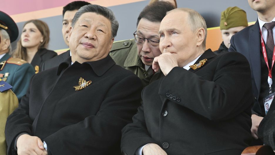 Putin i Xi na Pradzie Zwycięstwa w Moskwie