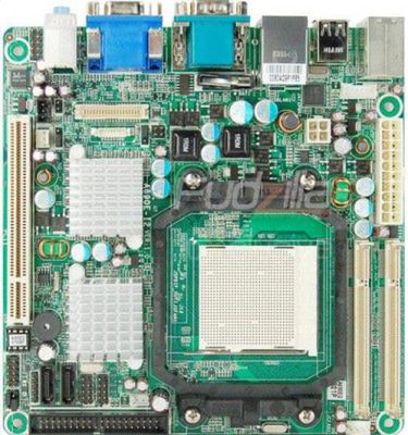 2 x mini ITX od Sapphire 3