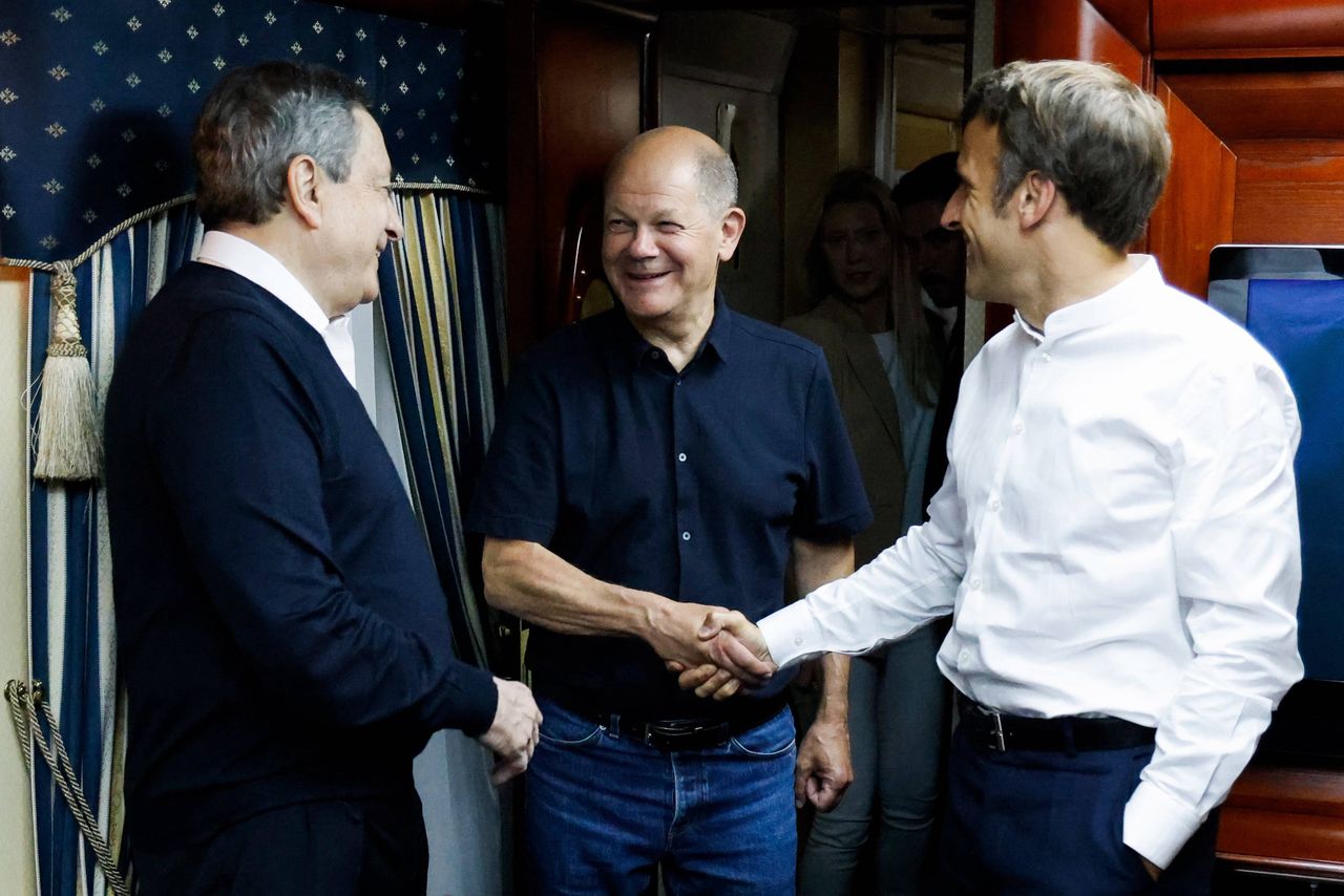 Alarm przeciwlotniczy w Kijowie. W mieście są Scholz, Macron i Draghi