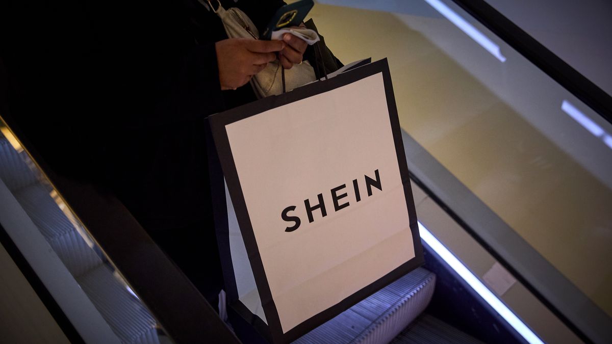 Lalki jak dzieci i broń w sprzedaży? Unia Europejska żąda wyjaśnień