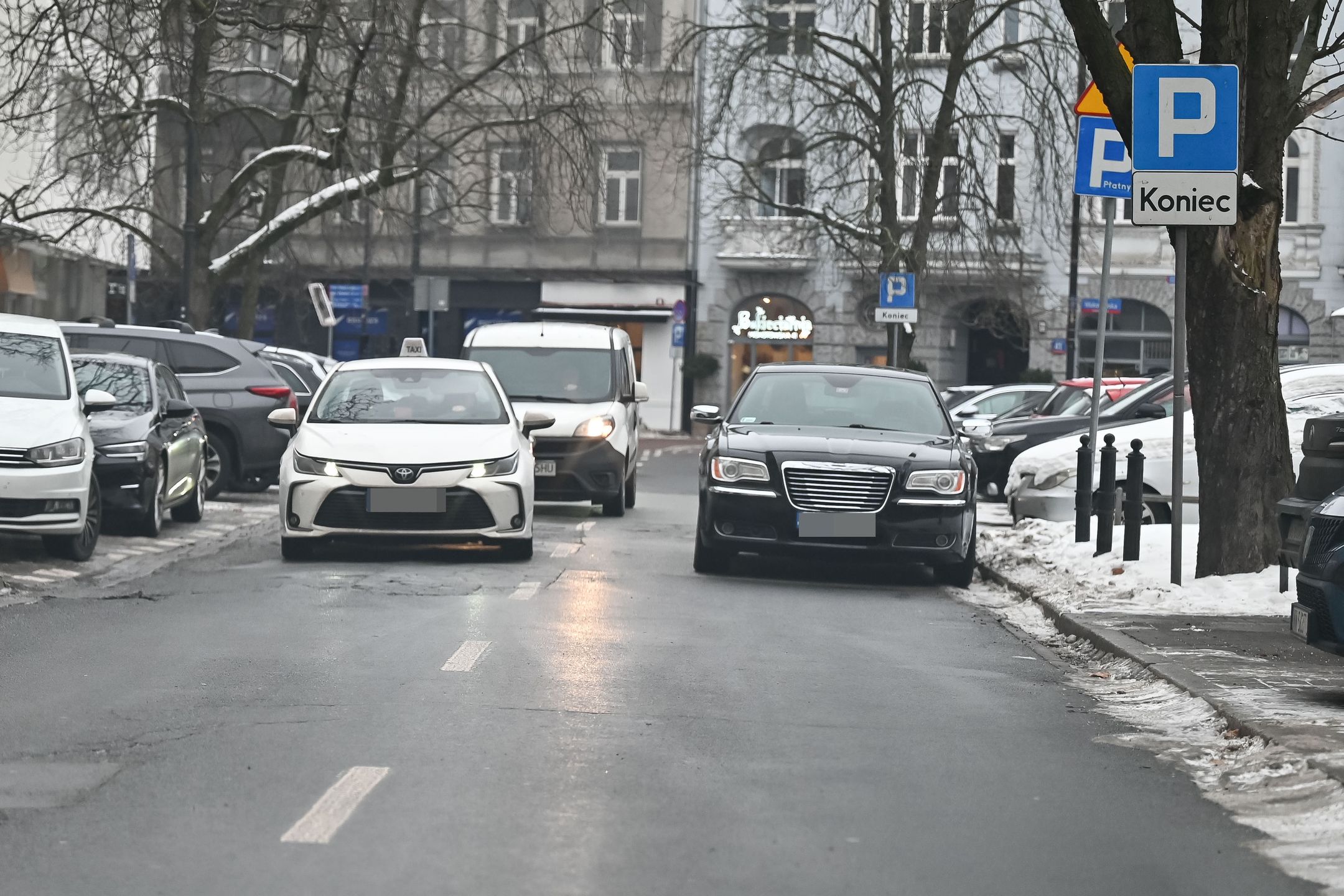Jarosław Jakimowicz zostawił auto na środku ulicy